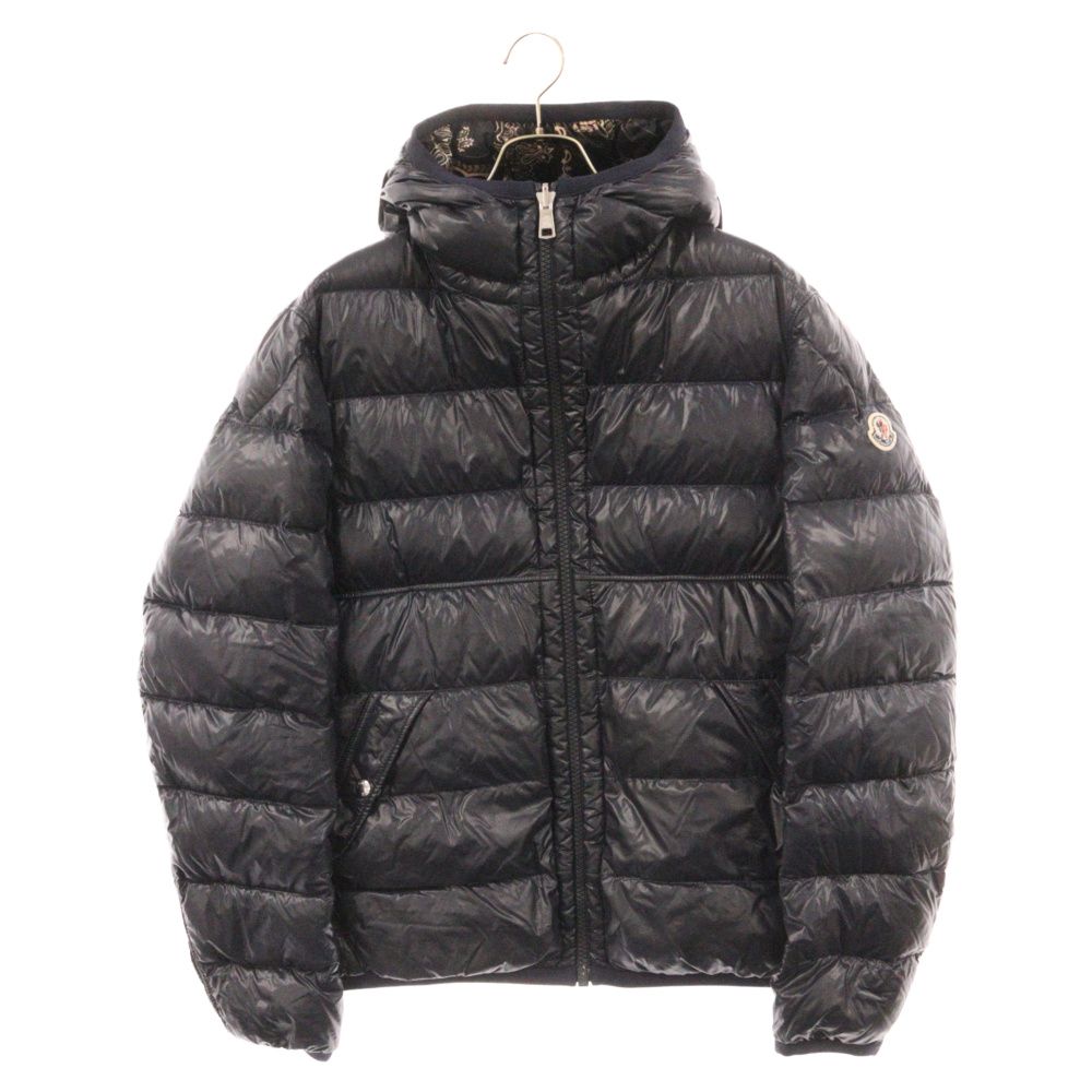 MONCLER (モンクレール) FREVILLE ペイズリー柄 リバーシブル ダウン