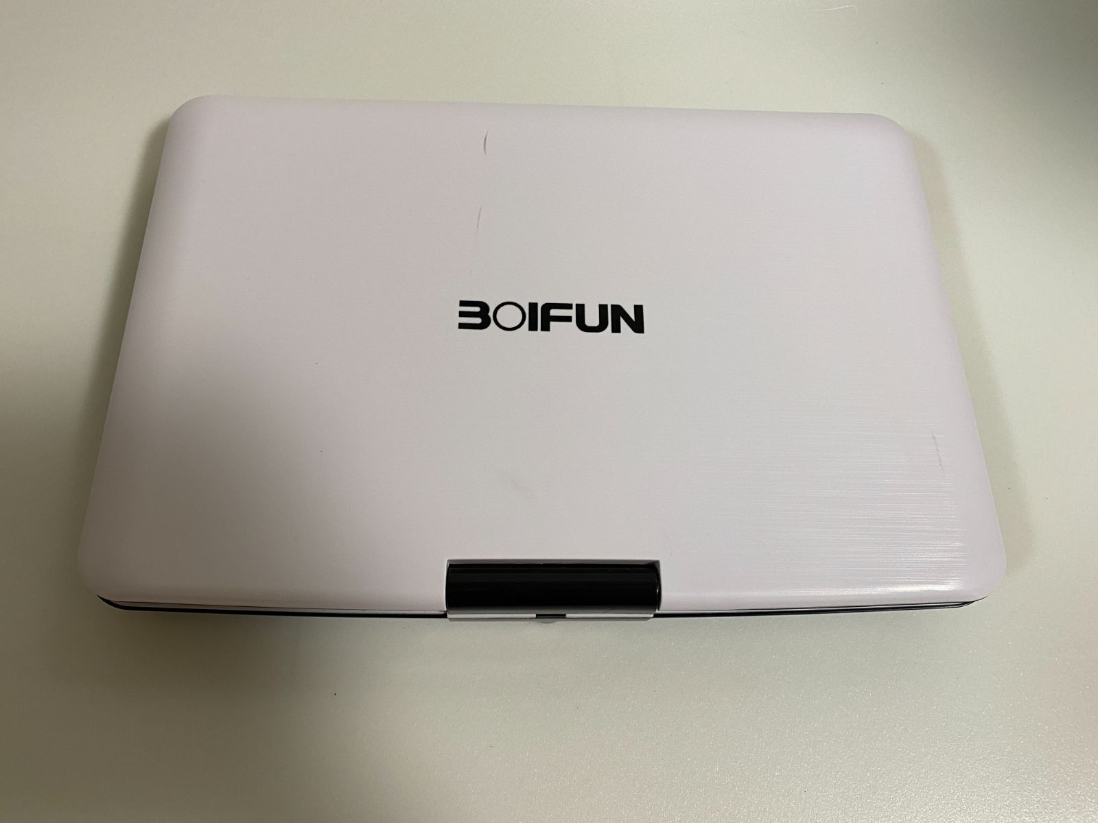 ポータブルDVDプレーヤー 15.9型 BOIFUN 14.1インチ超大画面 DVD