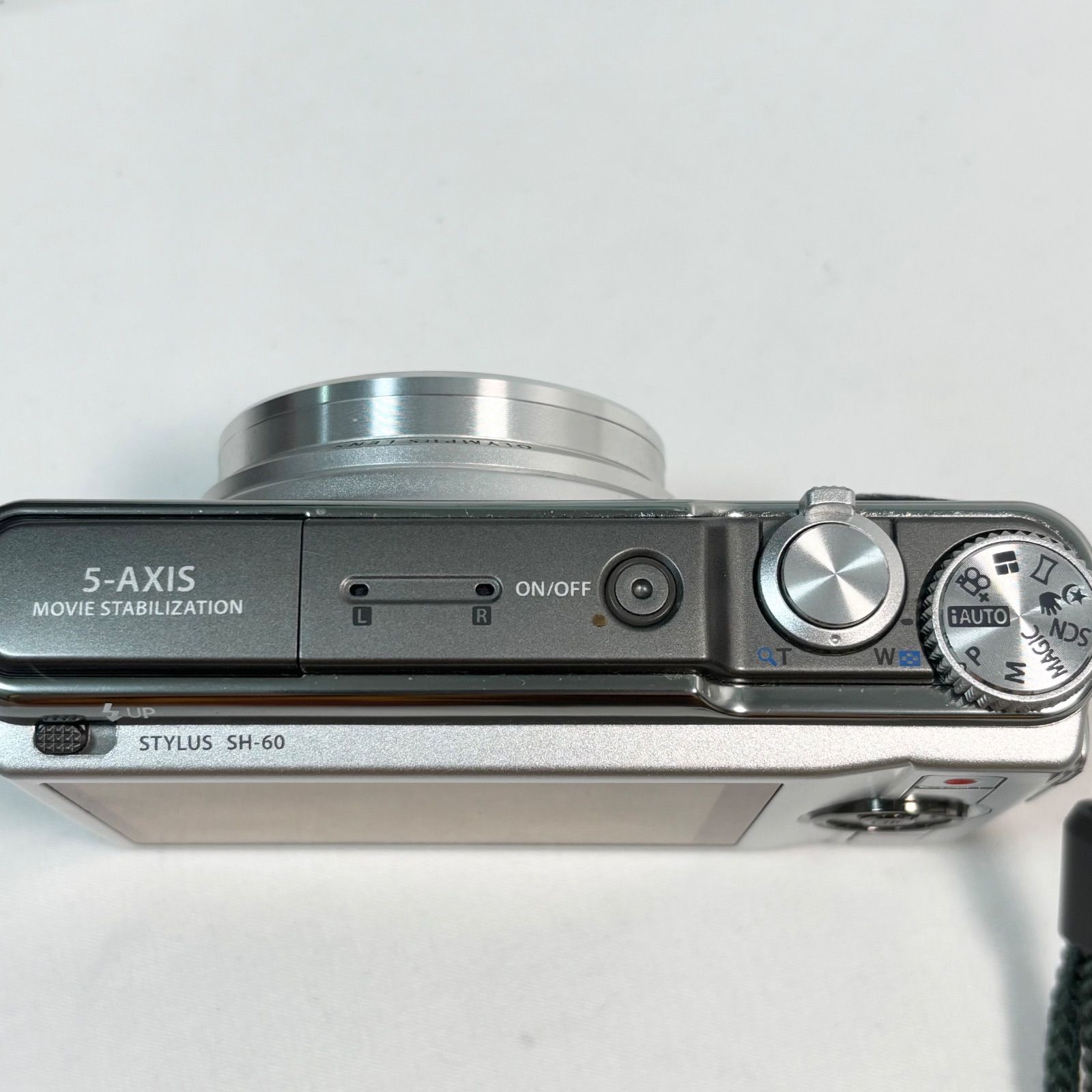 1253 OLYMPUS 5-AXIS SH-60 コンパクトデジカメ 通電確認済み OLYMPUS