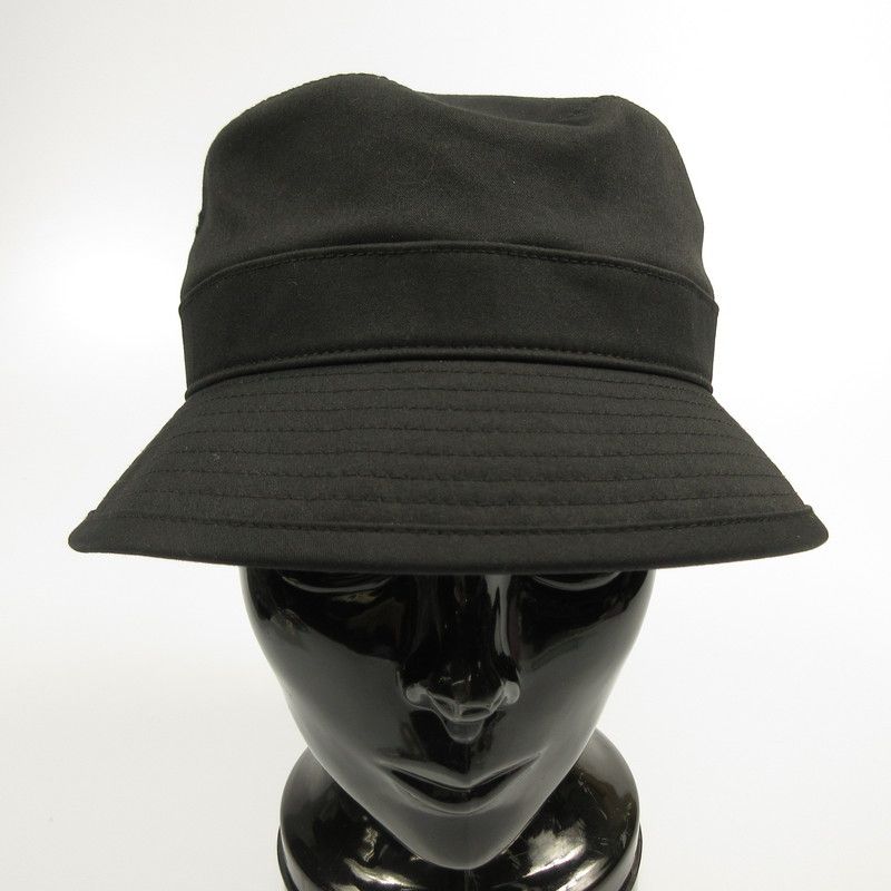 ダブルタップス