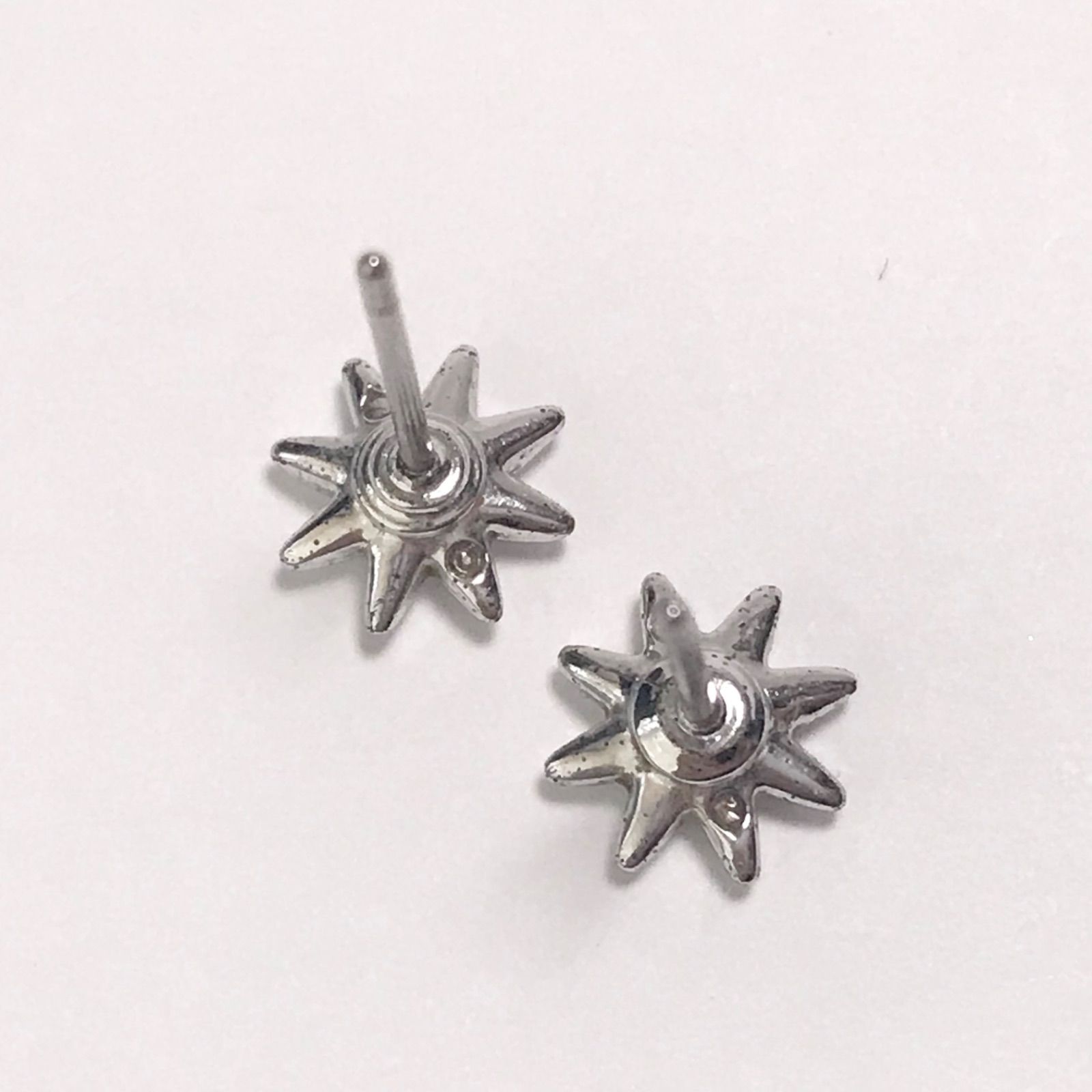 スワロフスキー　パール 星 モチーフ 2wayピアス 高品質な一粒パールピアス(14kgf)とさり気なく揺れて輝く星と月