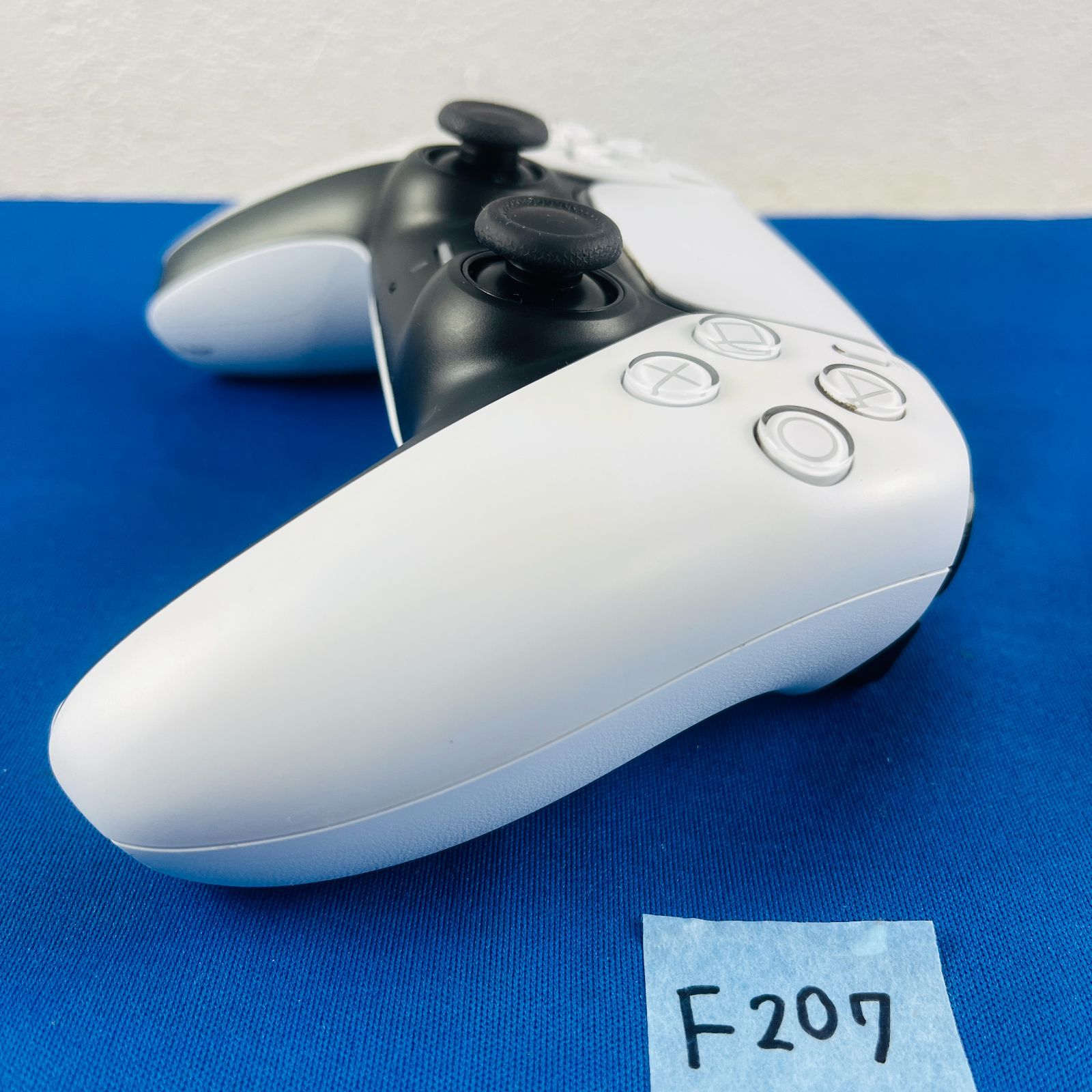 ◇F207【通電動作OK】【すぐ遊べるセット】ソニー PS5Pro CFI-7000b 