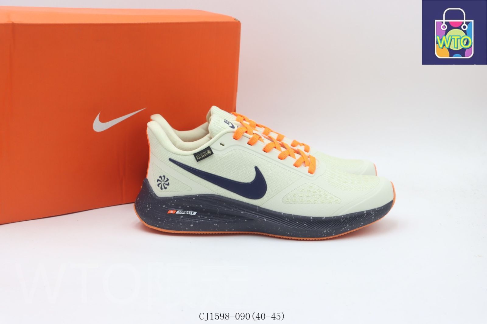 Nike ランニングシューズ ホワイト/オレンジ/ブルー 000000080659-01.jpg?t=