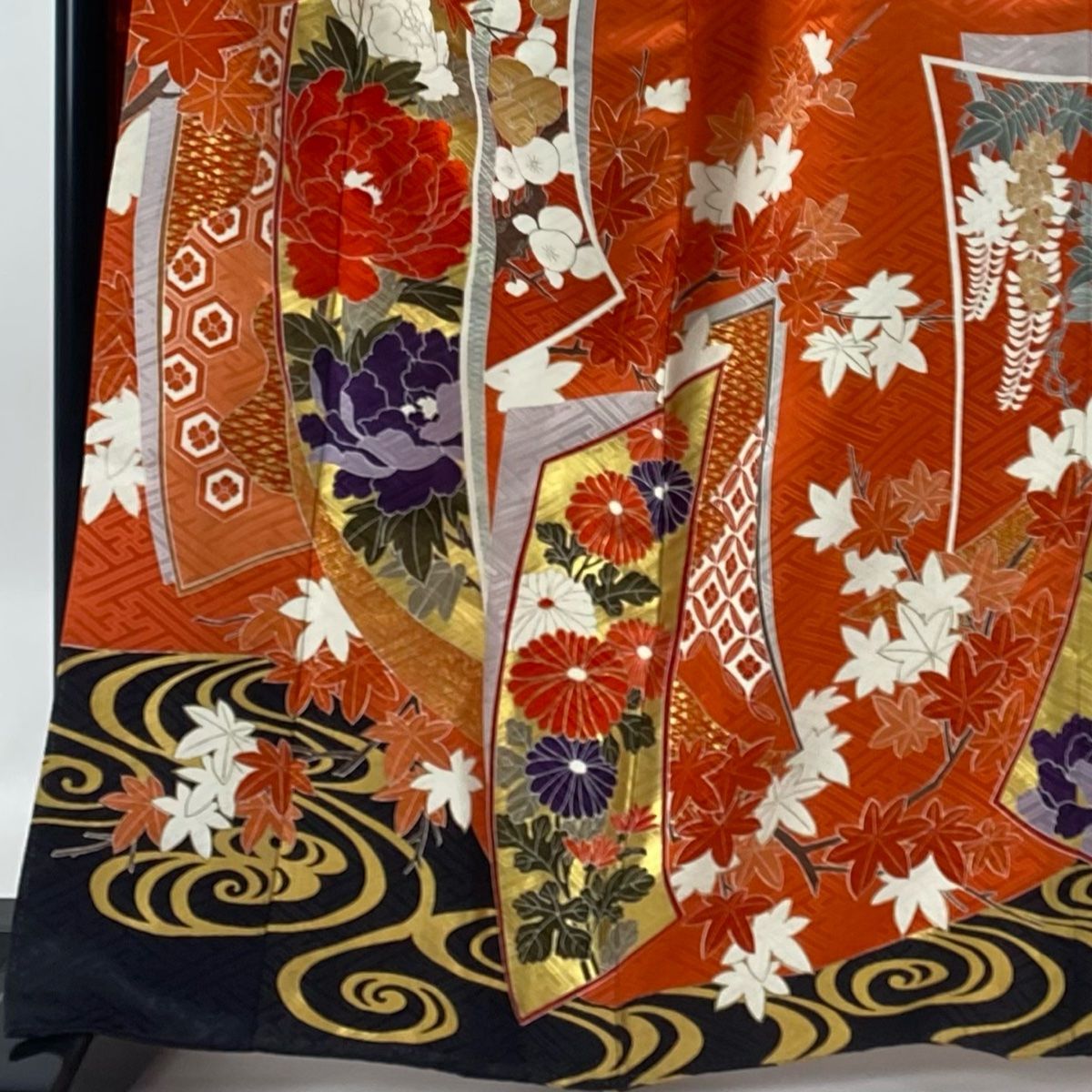 s*m様 【美品】振袖　正絹100% 5点　フルセット　身丈159cm 花車　橙 美品】振袖 正絹100% 5点 フルセット 身丈159cm 花車 橙 振袖 身丈163.5