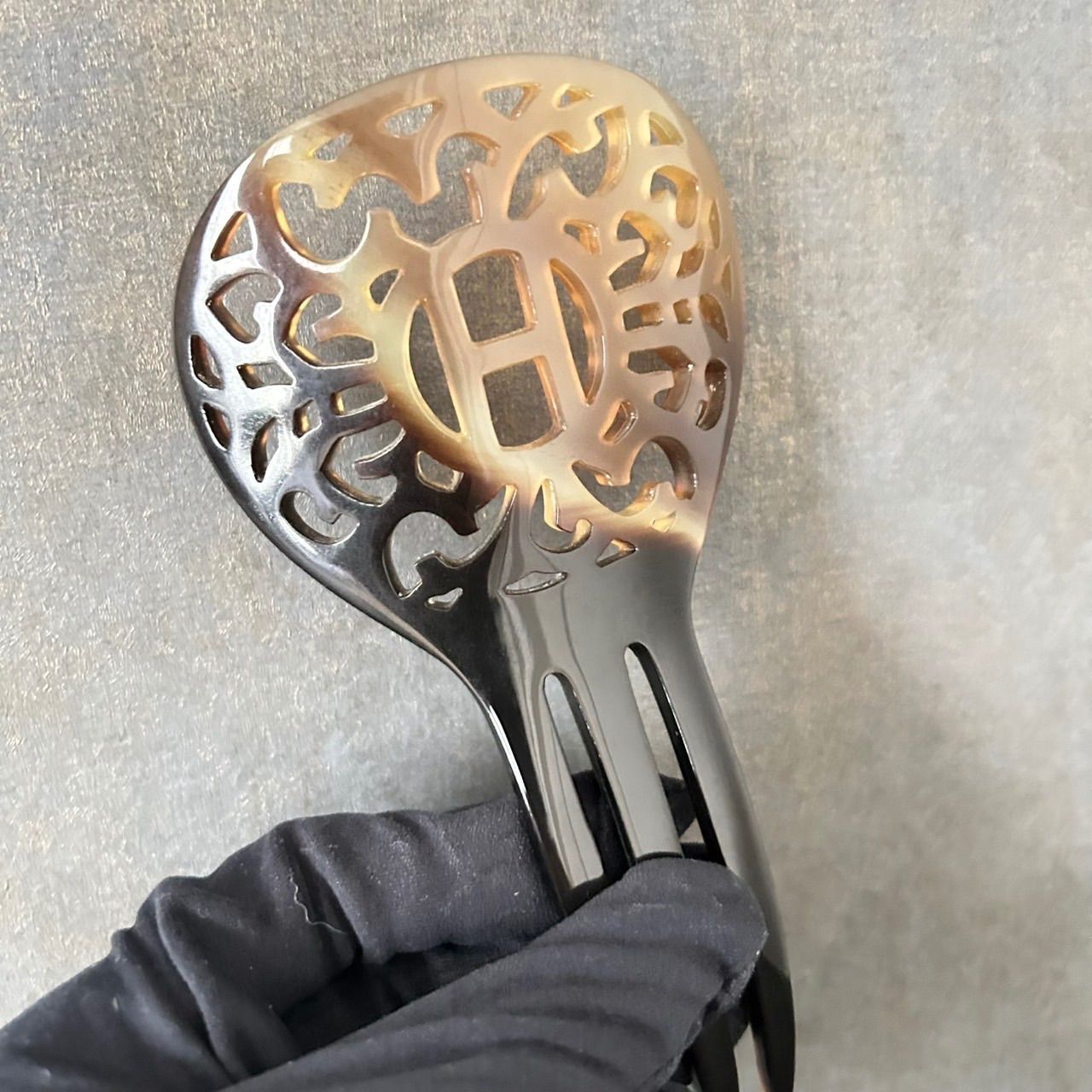 HERMES エルメス かんざし ヘアーアクセサリー バッファローホーン HERMES エルメス かんざし 簪 ヘアアクセサリー バッファロー