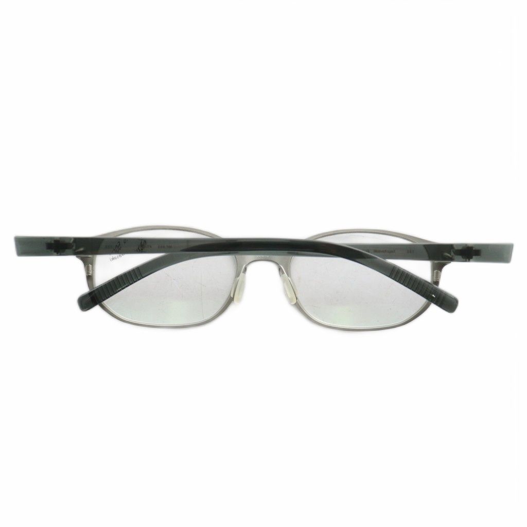 川崎和男 kazuo kawasaki design 眼鏡 メガネ 度なし セルフレーム メタル アンチテンションフレーム ロゴ 50□18-135 黒 ブラック シルバー色 MP965 XZ GY11