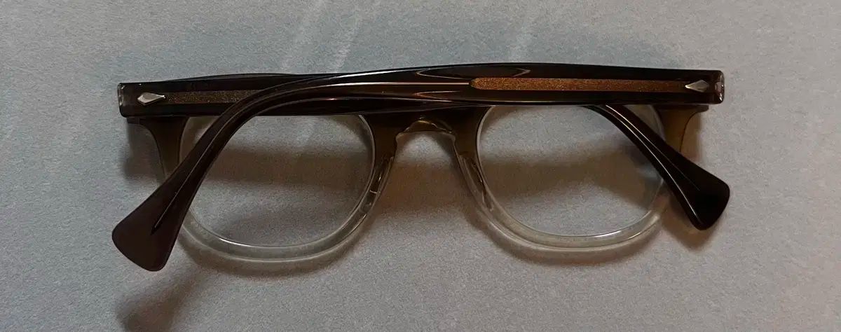 アメリカンオプティカル スタジアム 46 ー 24