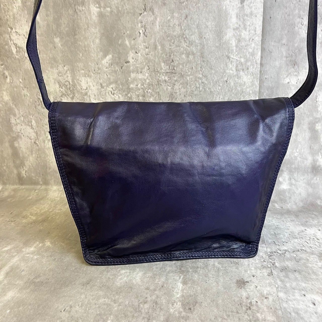 ✨LOEWE✨トートバッグ ロゴ 刻印 ブラック ナパレザージョニーshop