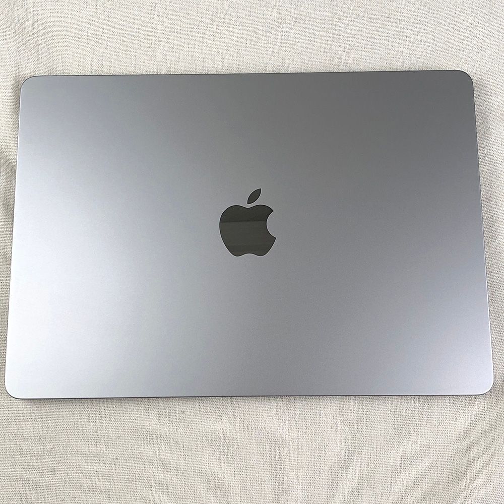 本体のみ】Apple MacBook Air (M2 2022)【M2チップ・メモリ24GB