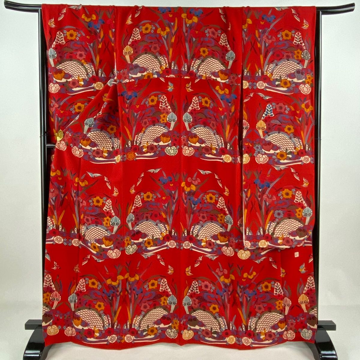 振袖 身丈166cm 裄丈68cm L 袷 落款 草花 籠目 縮緬 赤 正絹 名品 【 