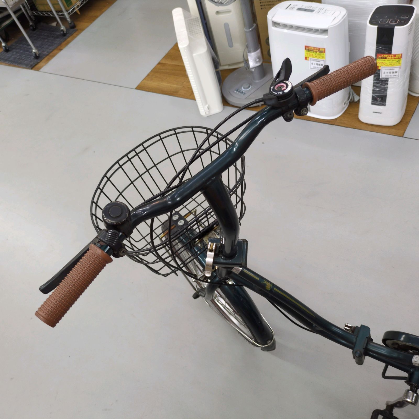 J332 ☆サビ使用感☆折りたたみ自転車☆CAPTAIN STAG☆6段☆LEDオート☆20