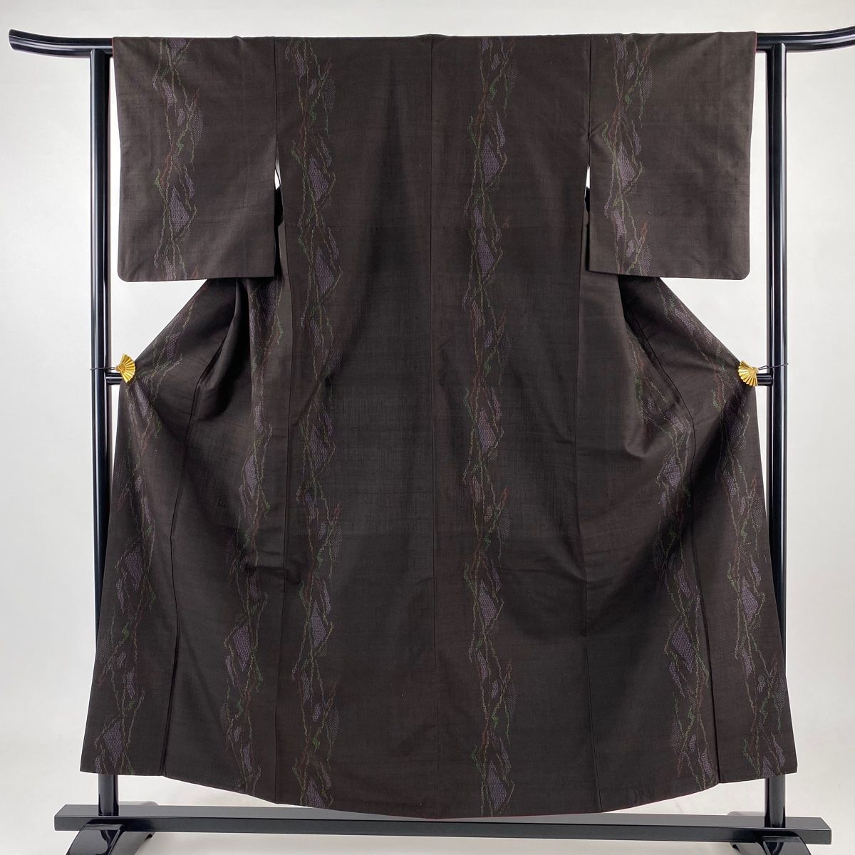 紬 身丈154cm 裄丈62cm S 袷 やまと 幾何学 亀甲絣 焦茶色 正絹 秀品