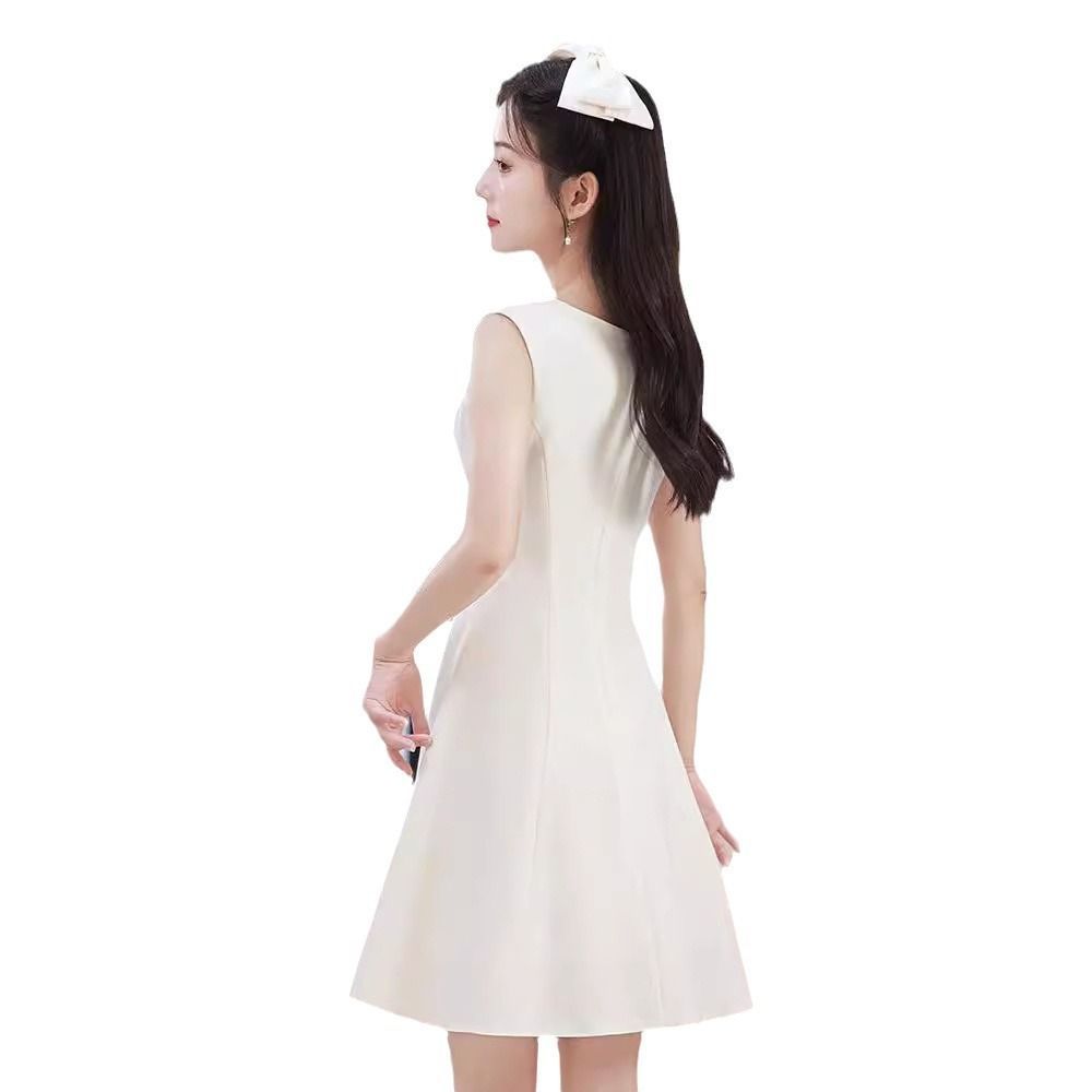 【新品未使用】Maison Celon ホワイトノースリーブミニワンピース MUSINSA ホワイト ノースリーブ ミニワンピース Sサイズ - メルカリ