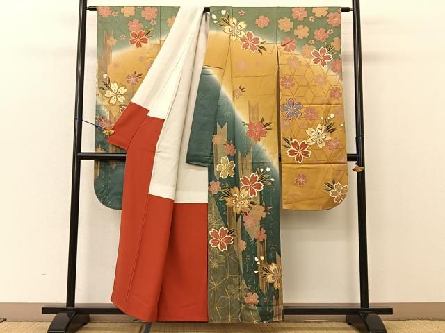 豪華振袖　駒刺繍　流水舞鳥文　暈し染め　金彩　着丈168cm　正絹　逸品 平和屋着物□豪華振袖 駒刺繍 矢羽舞桜文 暈し染め 金彩 正絹