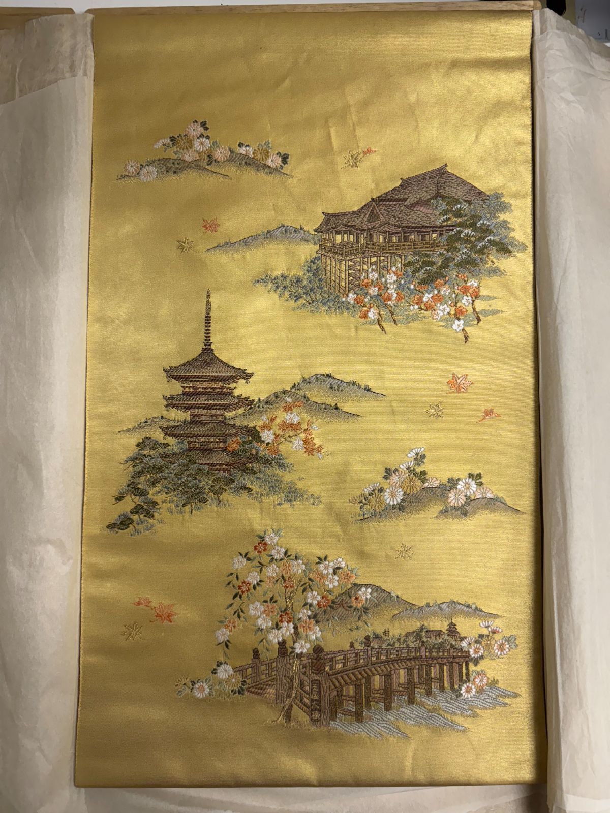 希少品】西陣 廣裳佳苑 本金泥箔袋帯 京百景絵図 - メルカリ