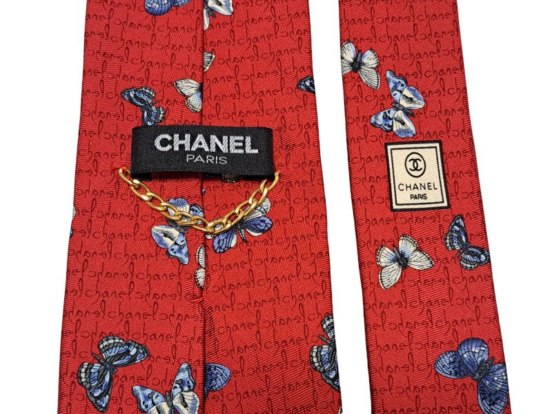 シャネル ネクタイ ロゴ 蝶 レッド 昆虫 レッド シルク 100％ CHANEL