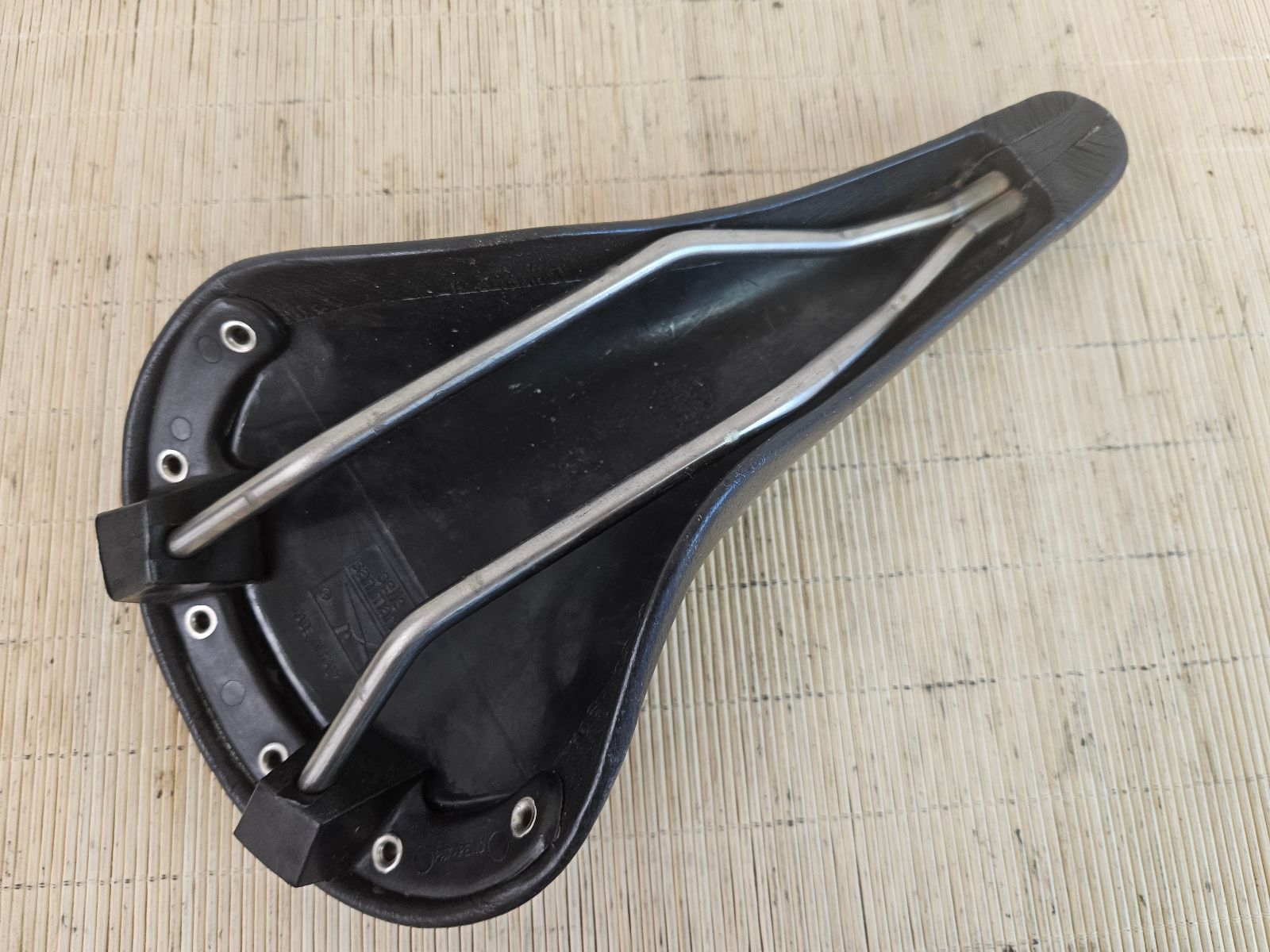 □ Selle San Marco Regal GIRARDI Titanio セラサンマルコ リーガル