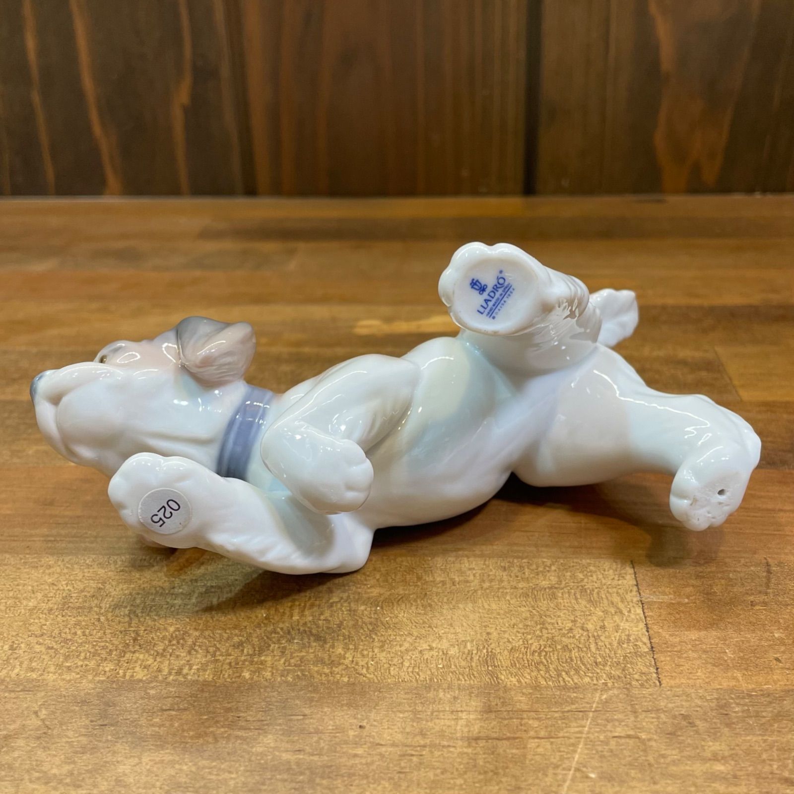 最終値下げ!!】リヤドロ LLADRO 犬 フィギュリン 置物 陶器 - メルカリ