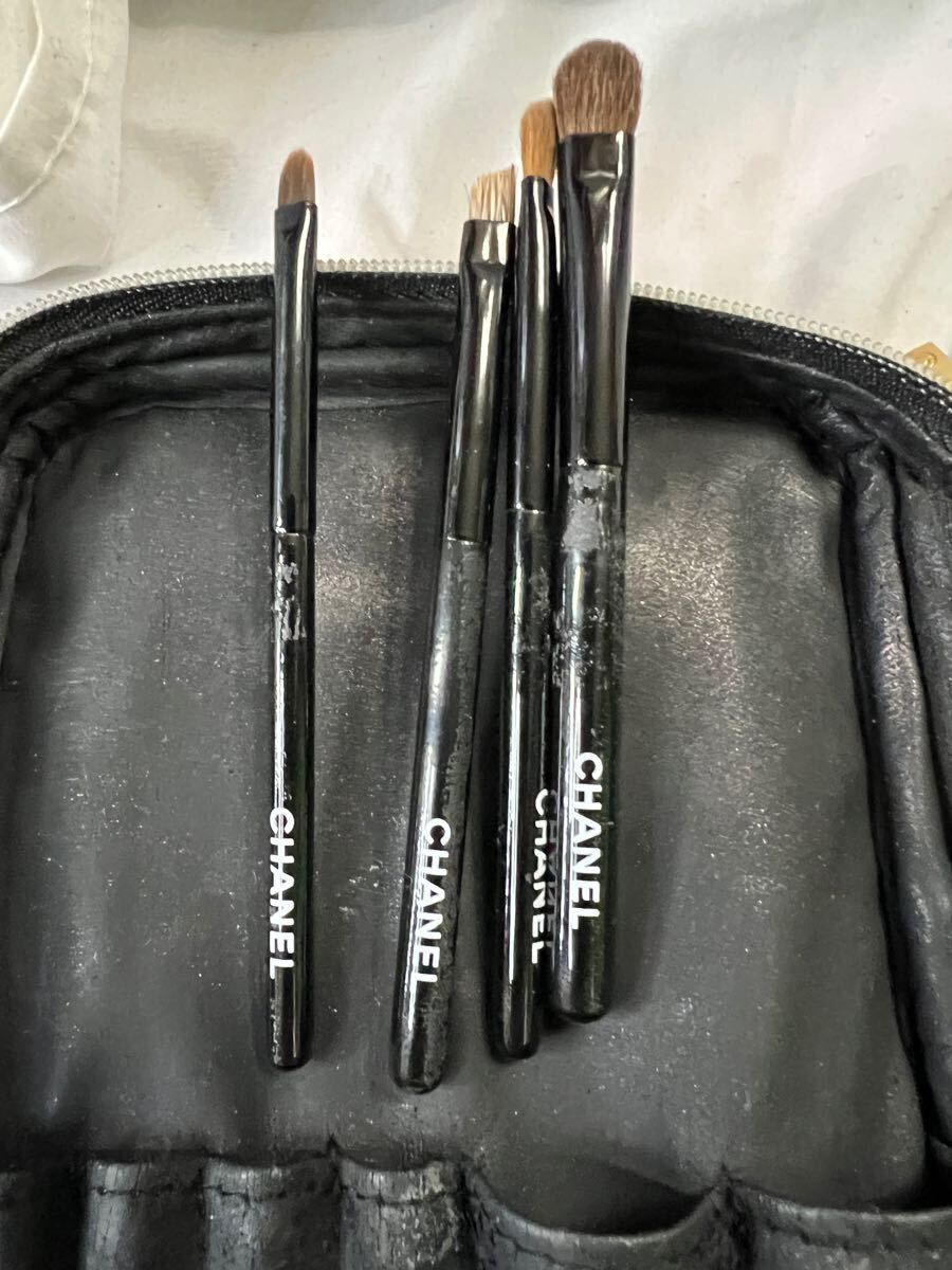 CHANEL ブラシ ミラー ポーチ セット CHANEL シャネル 化粧ポーチ メイクブラシセット@Y1 - メルカリ