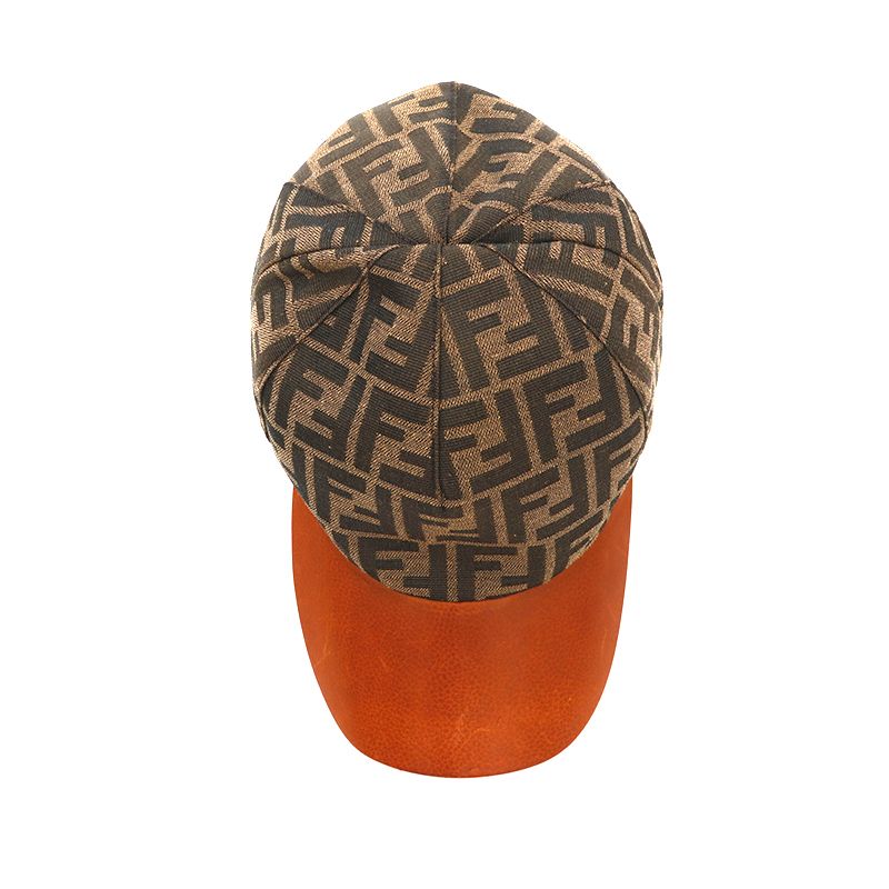 新品、タグ付きFENDI キャップ ズッカ キャンバス レザー リバーシブル