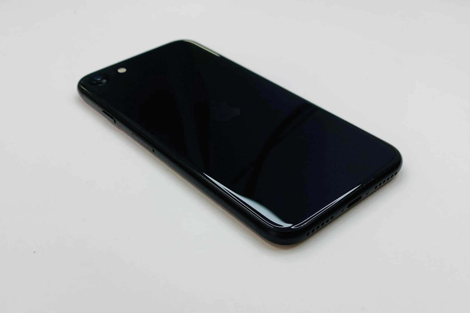 iPhone SE