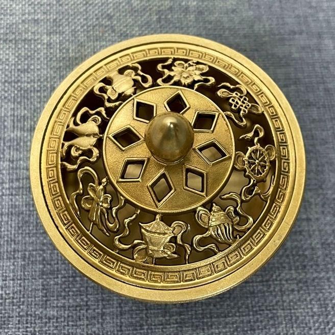 銅器 仏教 八宝香炉 古美術 コレクション品 銅製 工芸品 彫刻装飾品置物 仏教美術 小坊主薫香炉 香道具 茶台置物 銅製品 装飾品 工芸品