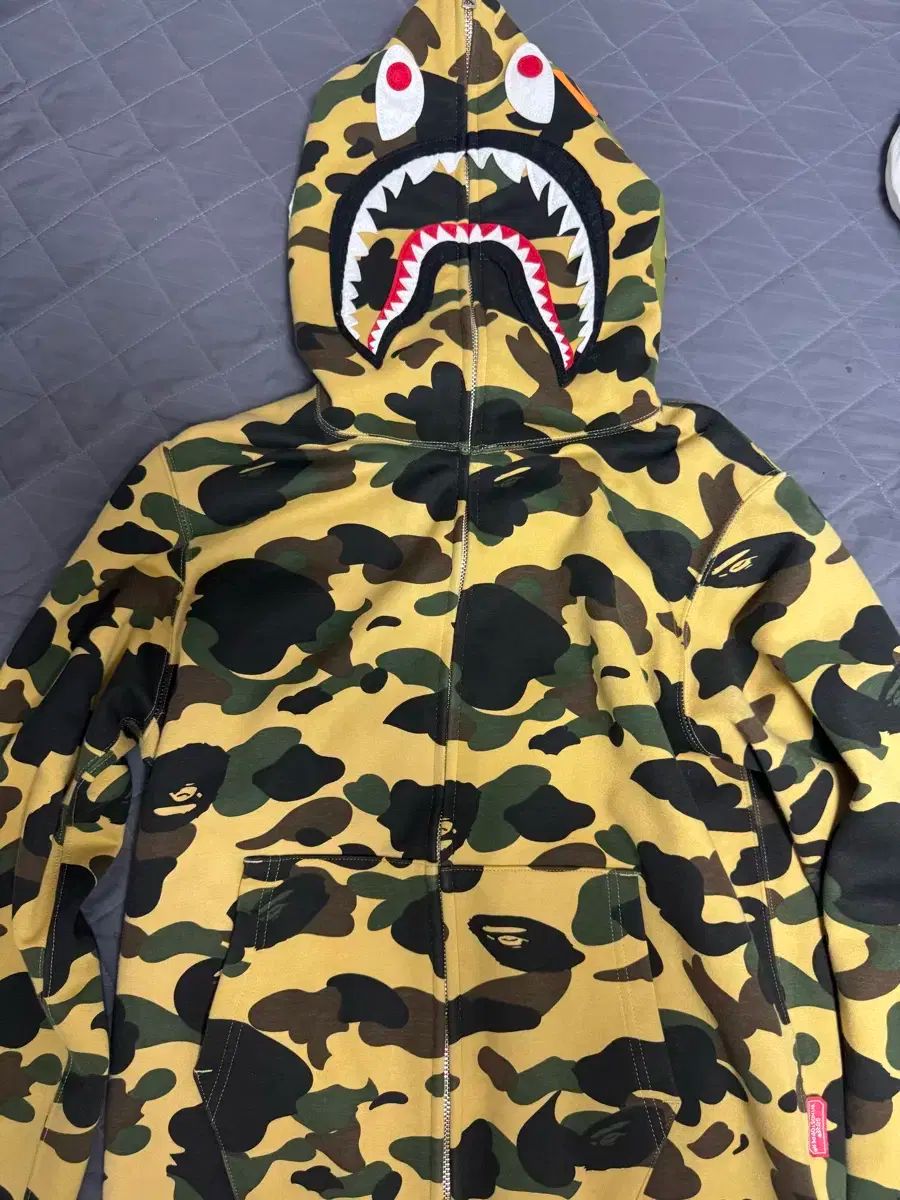 アベイシングエイプ シャークフーデッド セットアップ A BATHING