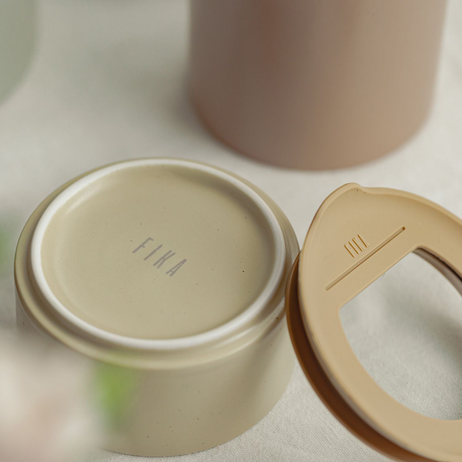 FIKAONE 陶磁器製食品保存容器 サンドベージュ4点セット【新品・未使用】