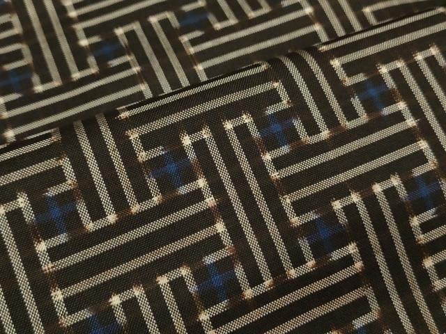 平和屋着物●本場大島紬　龍郷絣　秋名バラ　正絹　逸品　CAAS0061th 平和屋着物○本場大島紬 龍郷絣 秋名バラ 正絹 逸品 CAAS0061th - メルカリ