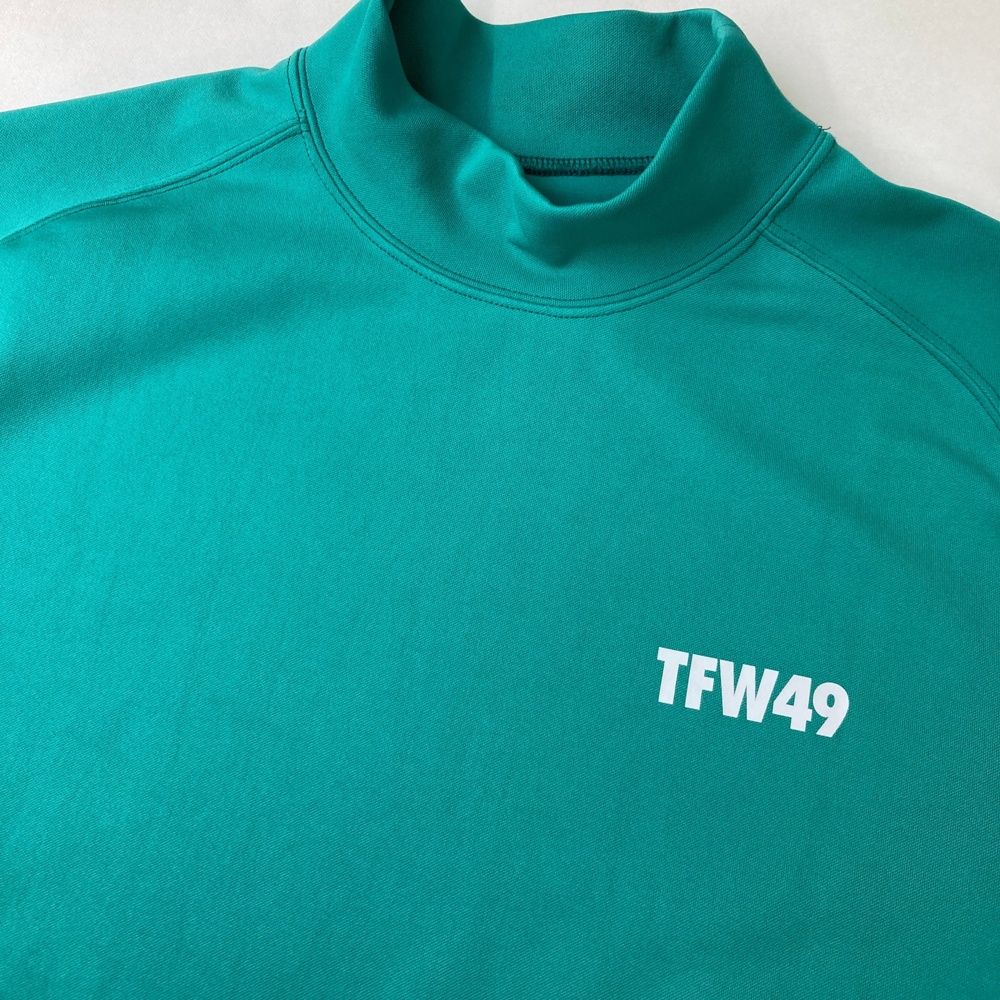 ティーエフダブリューフォーティーナイン ハイネック