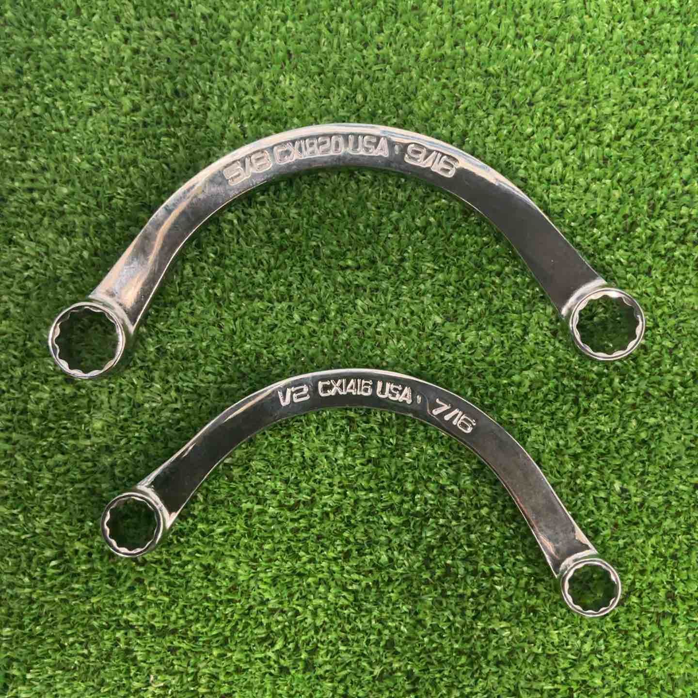 ハーフムーンメガネレンチ