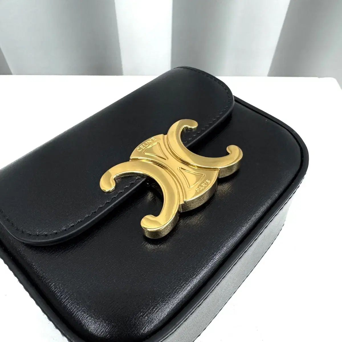CELINE ミニ クロード CELINE ミニ クロード / シャイニーカーフスキン ブラック
