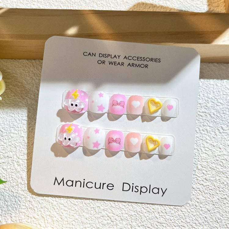 魅力的な 12枚セット 子供 ネイルチップ 立体 3D 貼るだけ 韓国風 ネイル用両面テープ付き ネイルシール つけ爪 キッズ マニキュア かわいい セルフネイル 人気 こども用 おしゃれ簡単 選べる16種類 pop130 限定入荷中。