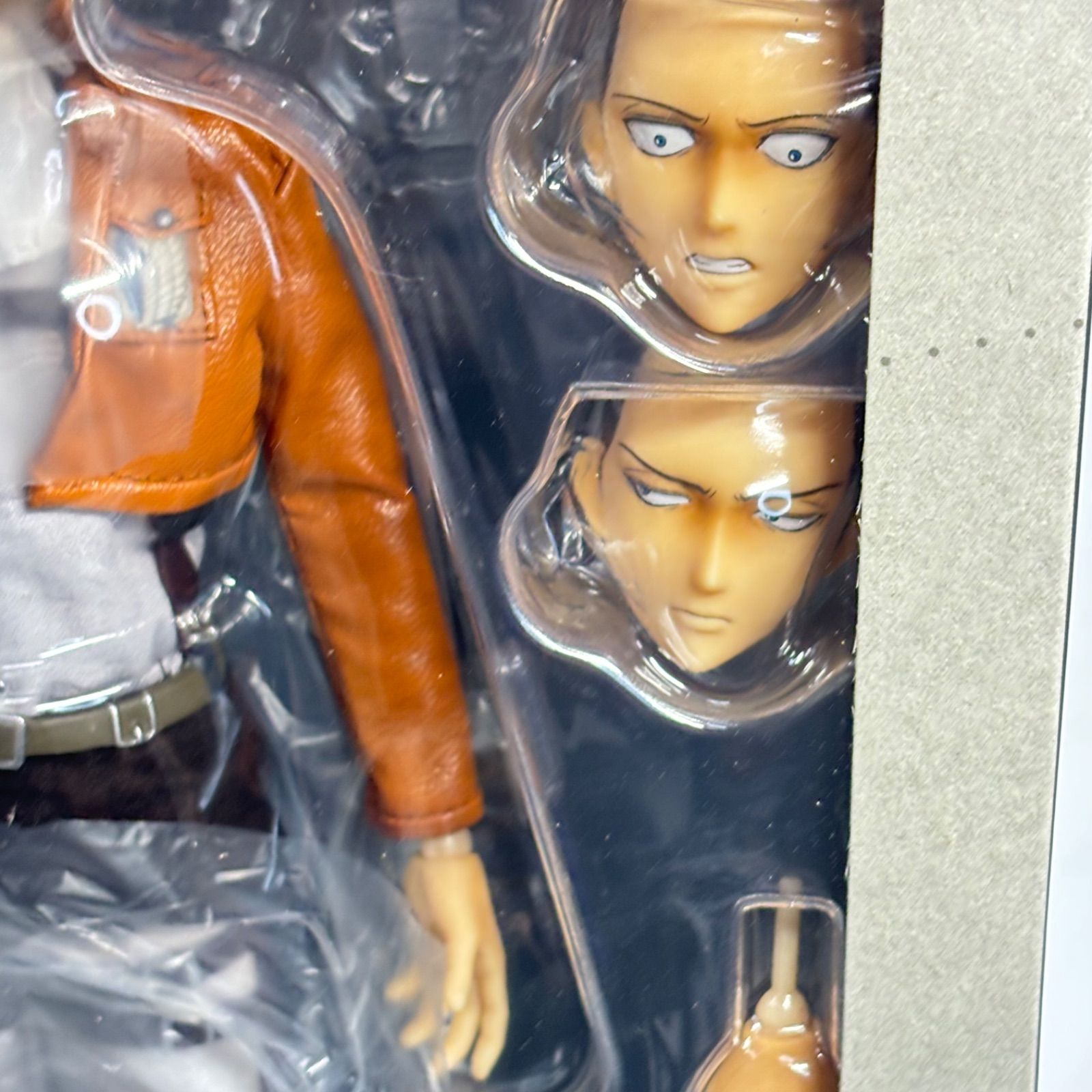 メディコムトイ RAH 進撃の巨人 リヴァイ 初回生産限定版 進撃の巨人