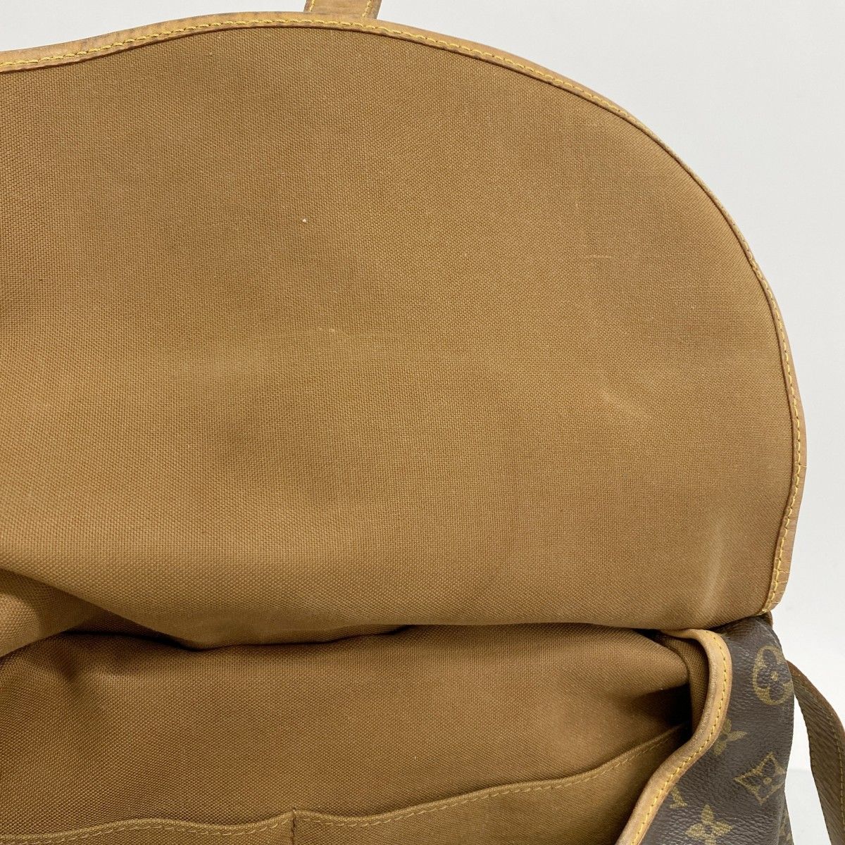 ブラウン レディース