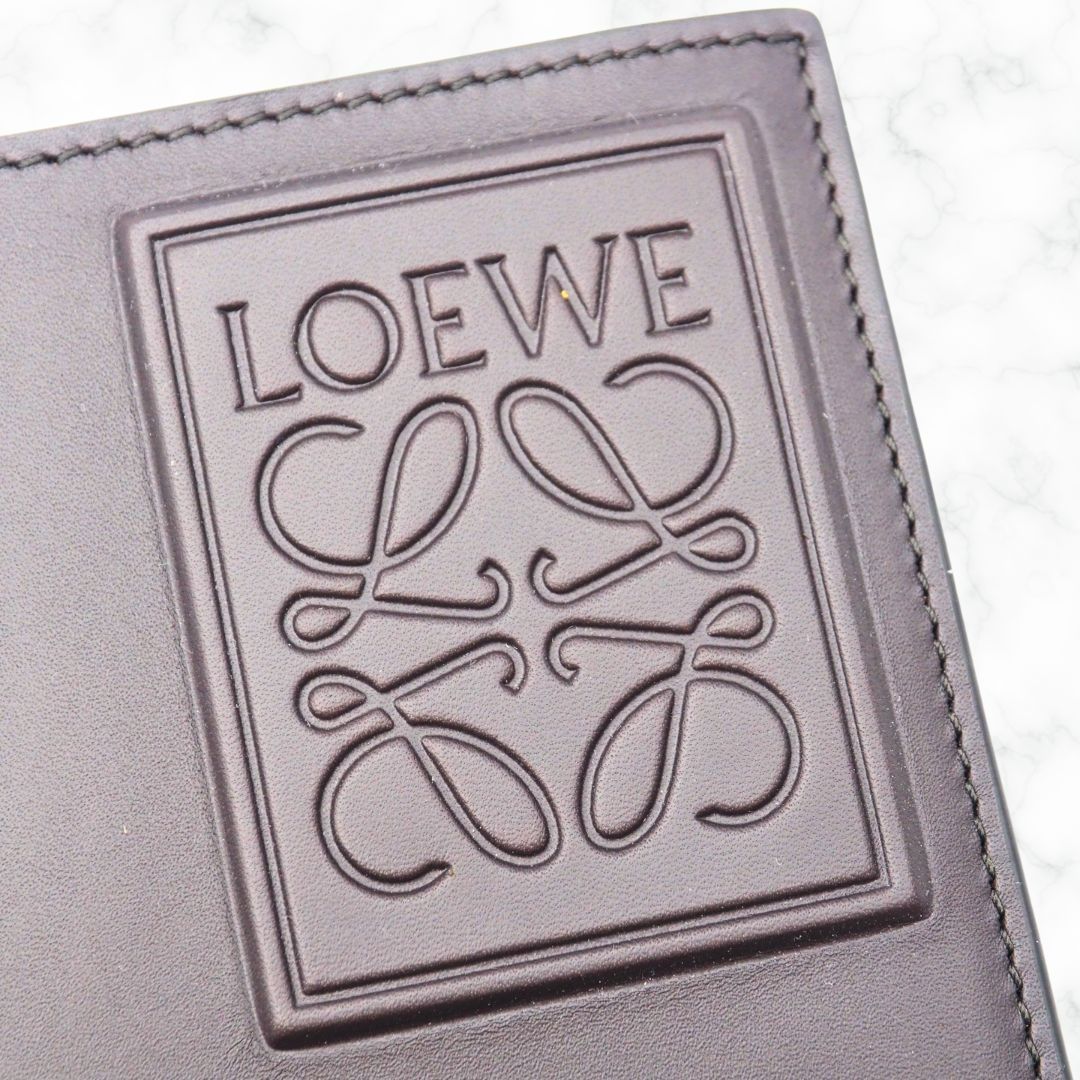新品 LOEWE アナグラム バイフォールド ウォレット 折りたたみ 財布