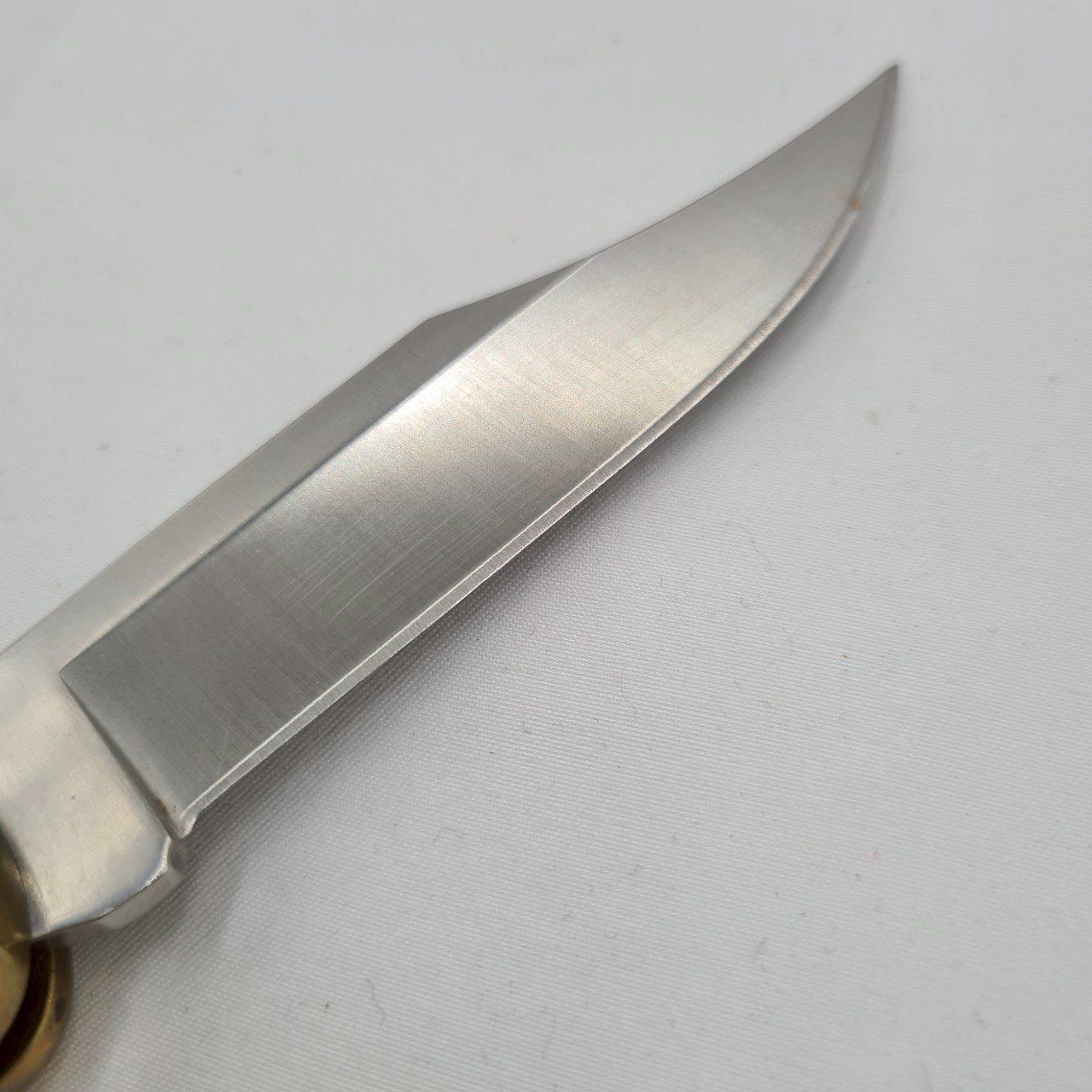 BUCK KNIVES(バックナイフ) 110 フォールディングハンター(2004年製造)　鋼材：HCステンレススチール・黒檀・真鍮 BUCK KNIVES(バックナイフ) 110 フォールディングハンター(2004