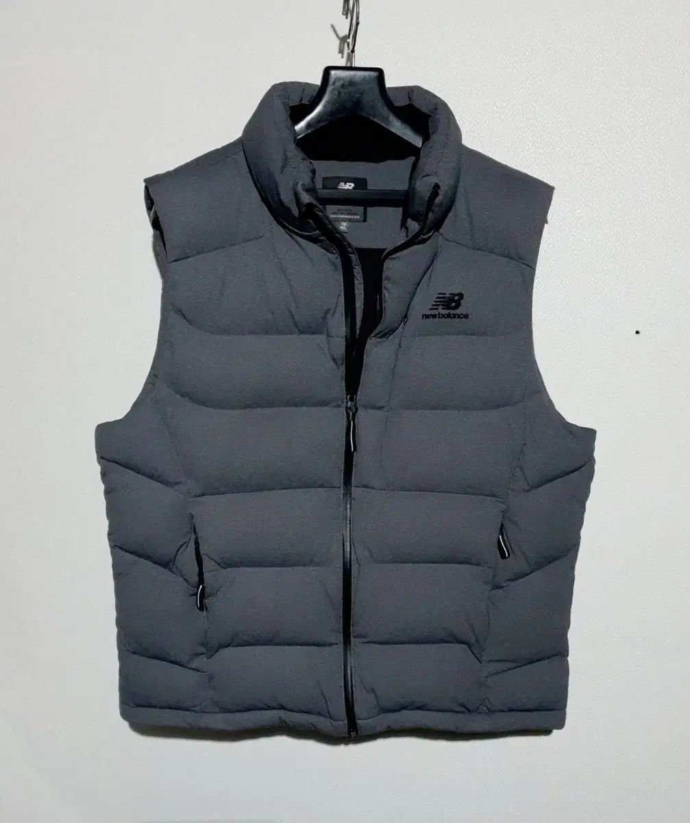 【雷市場（ポンジャン）商品韓国直送】 New Balance(ニューバランス) ダウン パッド入りベスト ( 110 ）