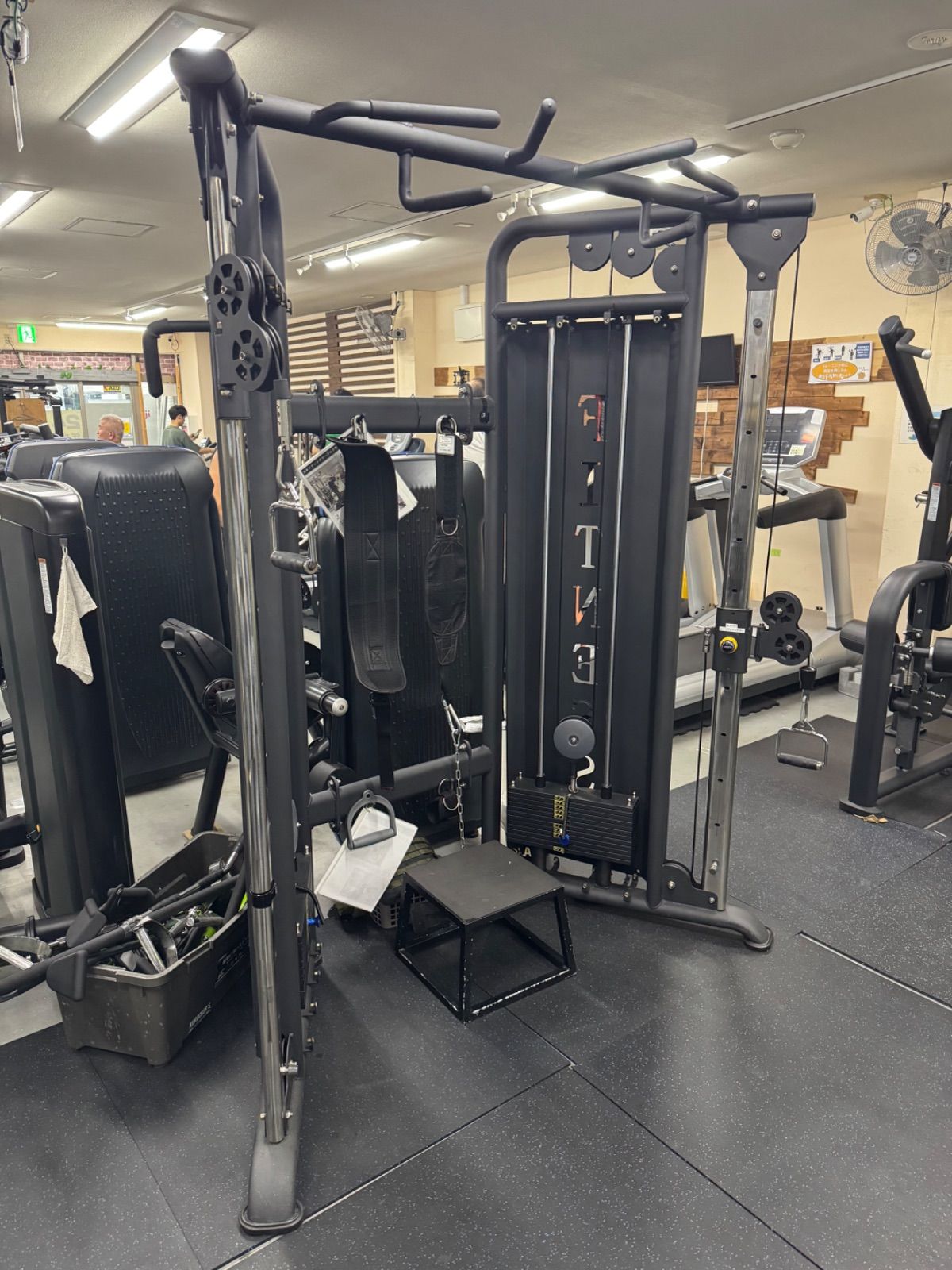 ケーブルマシン 60kg