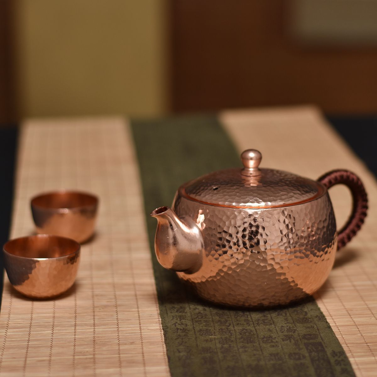 小皿 古伊万里 明治 丸窓 ようらく 四方襷文様 大明嘉清年製 ロ号 欠け