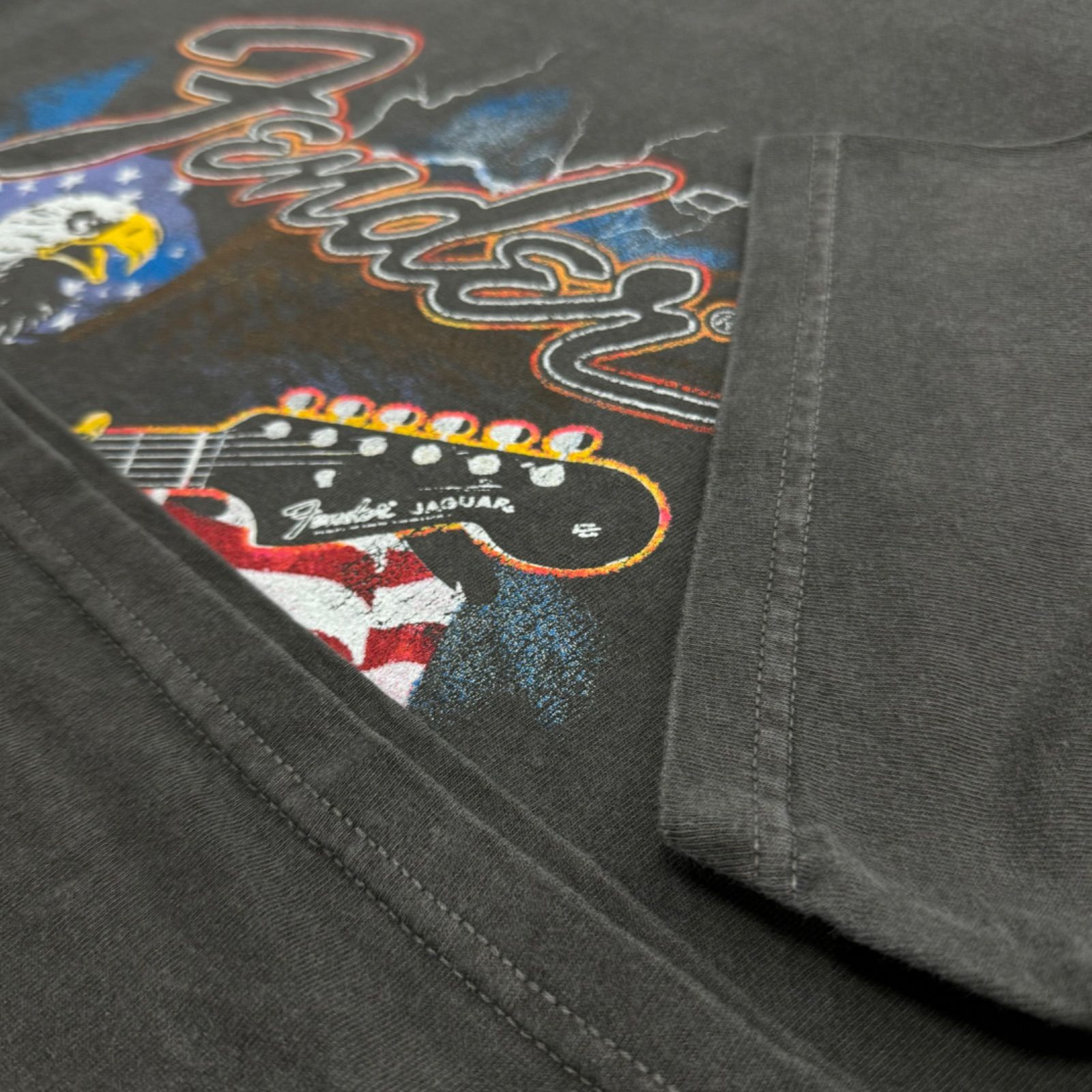 フェンダー　char tシャツ フェンダー char tシャツ Char Stratocaster® T – Fender