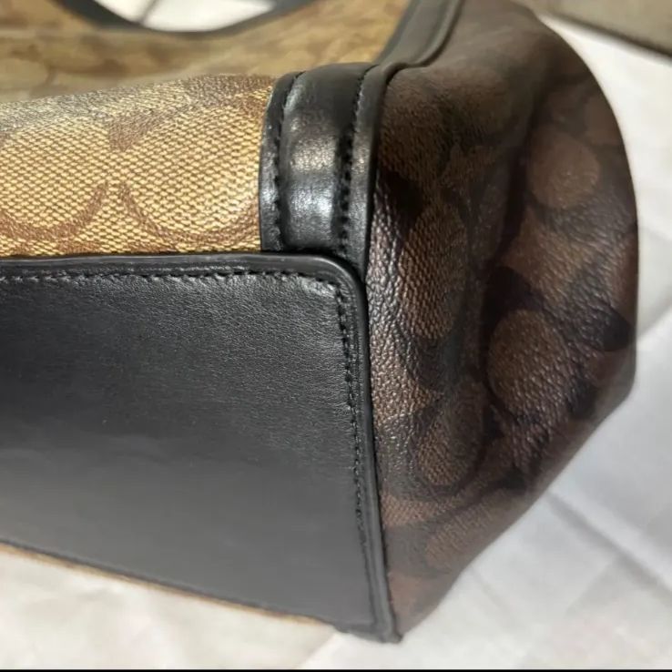 COACH - 美品 コーチ ショルダーバッグ 肩掛け レザー 黒