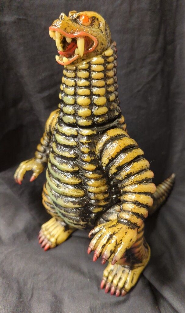 フューチャーモデルズ 楳図かずお版ウルトラマン レッドキング グローver