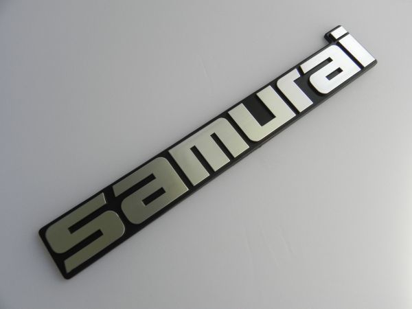 スズキ純正 ジムニー海外サムライJA11 / JA71 SAMURAI エンブレム大型 