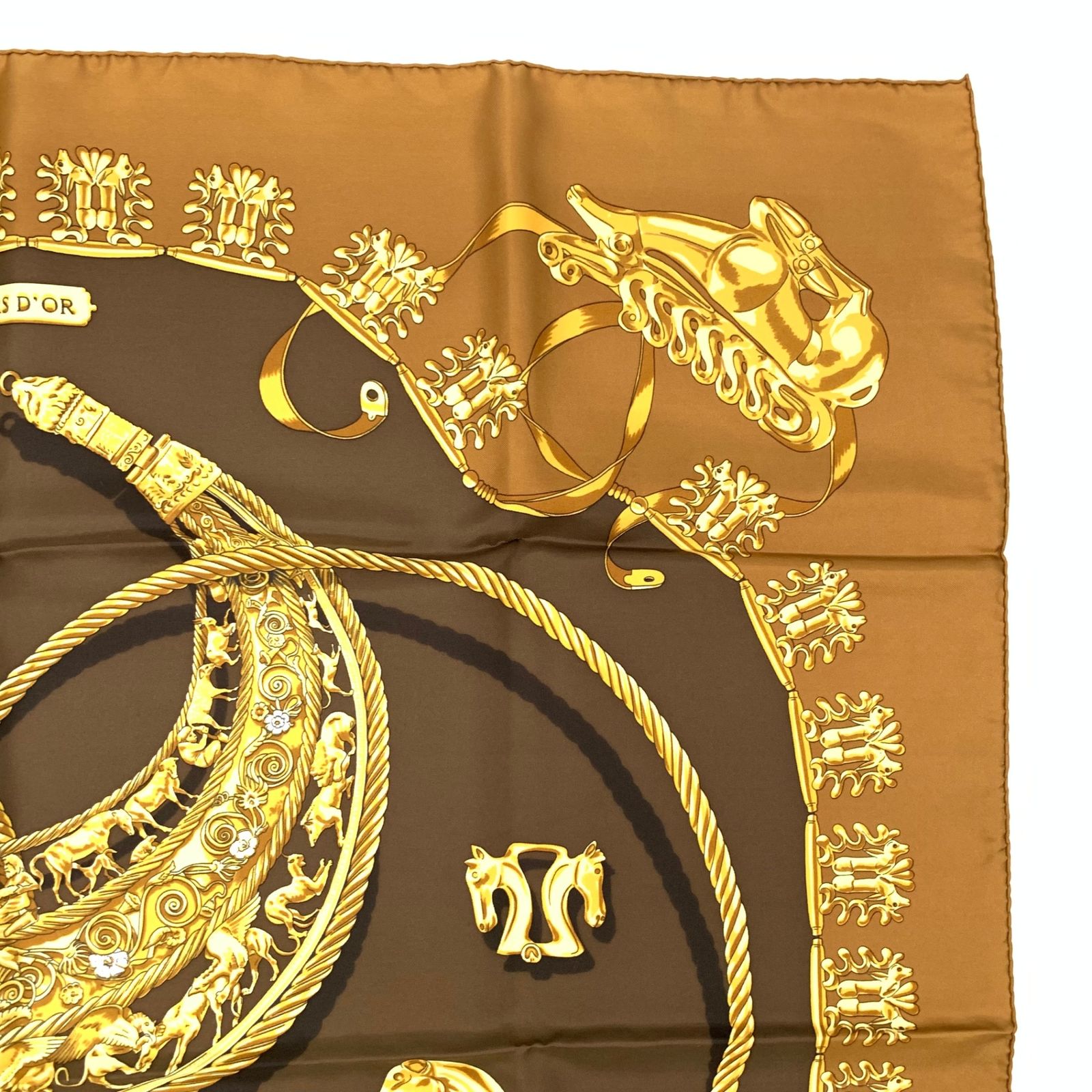 エルメス スカーフ カレ90 LES CAVALIERS D'OR 黄金の騎士 美品 HERMES