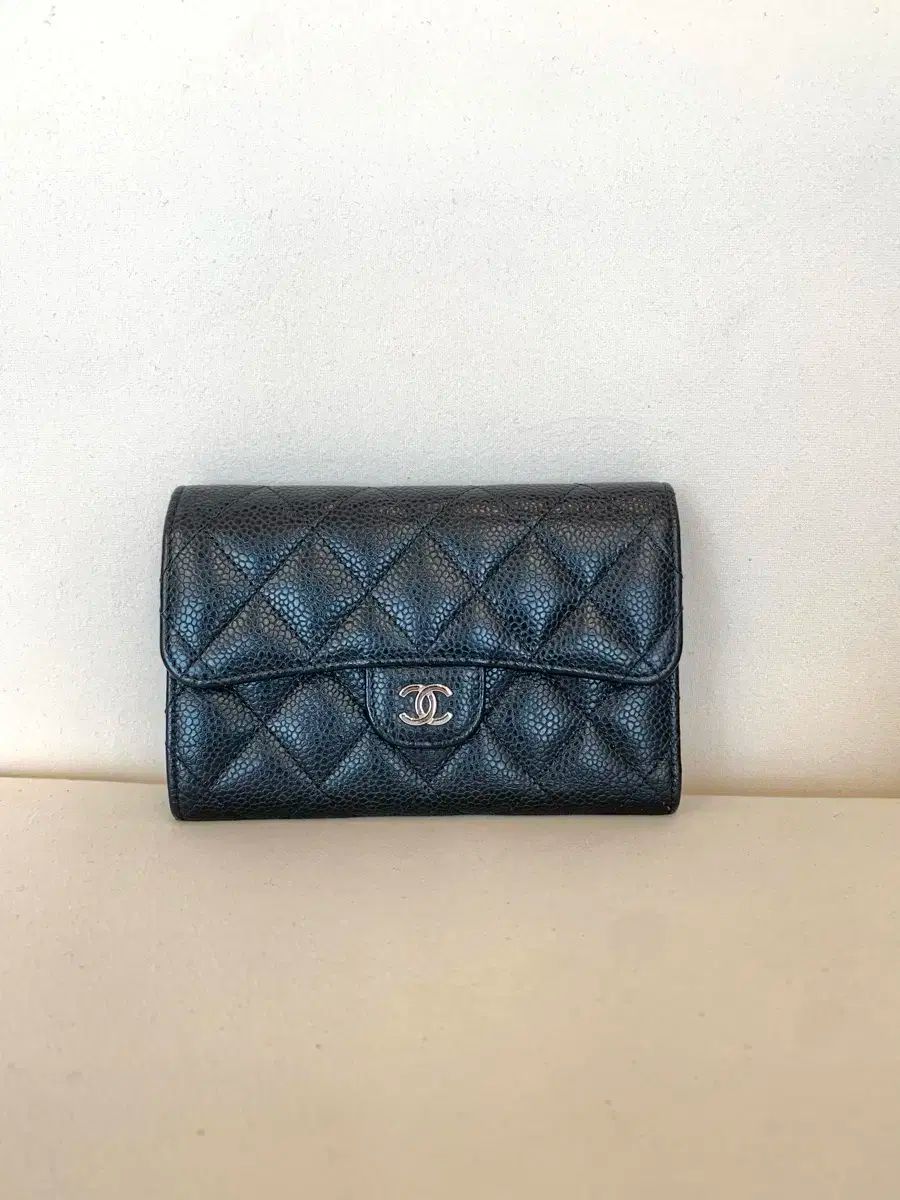 ミドルウォレット シルバー金具