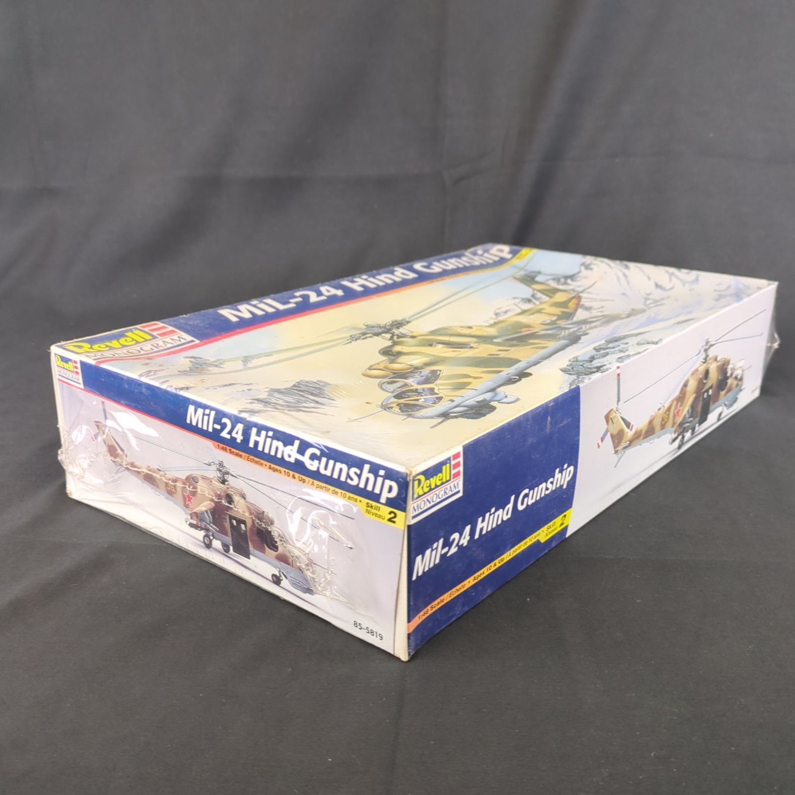 輸入キット レベル モノグラム 85-5819 1 48 ミル Mil-24 ハインド ガンシップ Mil-24 Hind Gunship