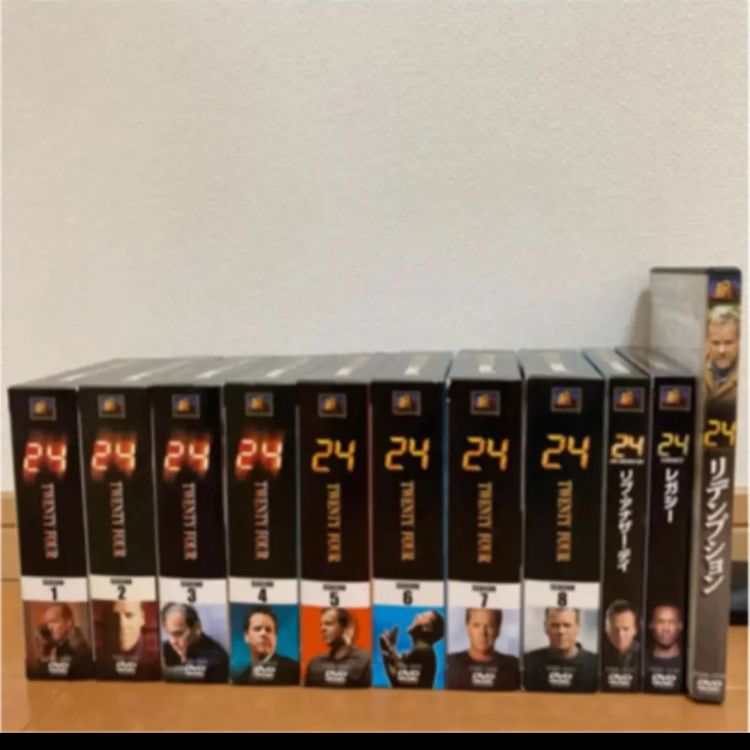 24 TWENTY FOUR コンプリート　全巻セット Amazon.co.jp: 24 -TWENTY FOUR- コンプリート ブルーレイBOX