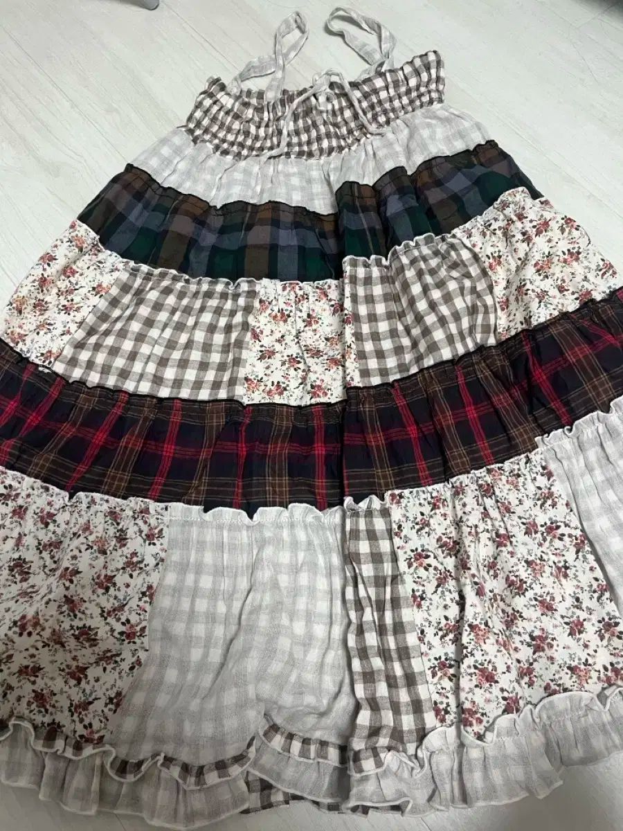 ティアードスカート