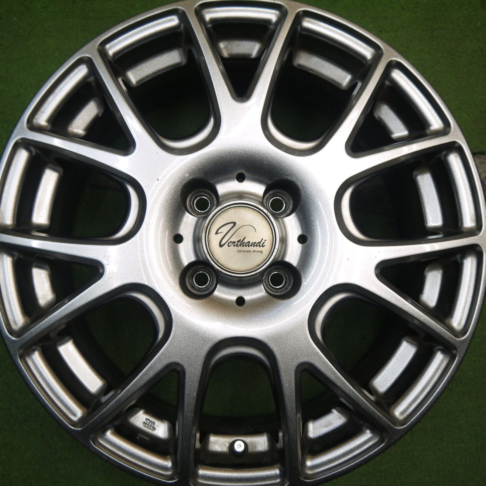 車 verthandi アルミホイールのみ4本セット 16インチ